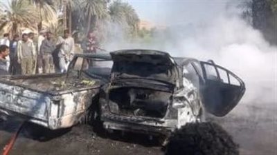 مصرع 3 مواطنين جراء تفحم سيارتين على طريق إدفو بأسوان