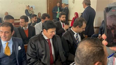 دفاع عمر زهران بواقعة سرقة المجوهرات: موكلي مريض قلب وأطالب بإخلاء سبيله