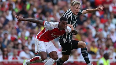 قبل قمة اليوم| تاريخ مواجهات أرسنال ومانشستر يونايتد بالدوري الإنجليزي