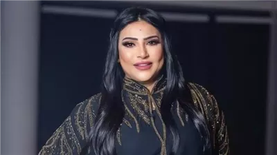 بدرية طلبة تتلقى عزاء والد أطفالها بمسجد الشرطة