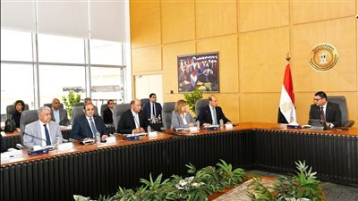 وزير الإسكان يوجه بسرعة الإنتهاء من تنفيذ مشروع «حديقة تلال الفسطاط»