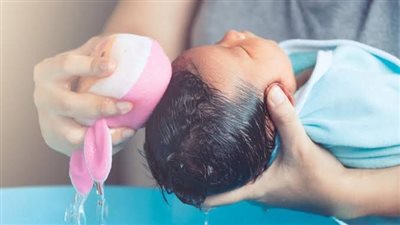 نصائح هامة لحماية طفلك حديث الولادة من البرد