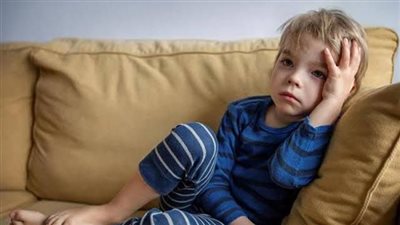 بلاش تدليل مفرط.. 8 أخطاء تربوية تضعف شخصية الطفل