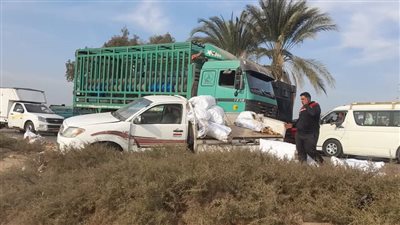 جثة ومصابين.. ننشر أسماء ضحايا حادث تصادم سيارتين بأسيوط