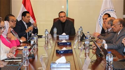 بمشاركة الخبراء الدوليين.. رئيس الرعاية الصحية يعقد اجتماعا لتحديث استراتيجية الهيئة