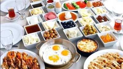 عادات إفطار خاطئة تساهم في ارتفاع مستويات الكوليسترول