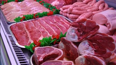 تفاوت بين الأنواع.. أسعار اللحوم اليوم الاثنين 3 نوفمبر 2025 