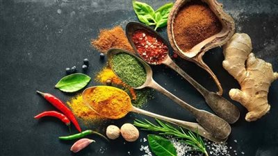 مكونات طبيعية من مطبخك لتخفيف التهابات الجسم بشكل فعال