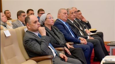 وزيرة البيئة تناقش مخرجات تقرير الشفافية الأول لمصر (1BTR)