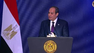 عيد الشرطة الـ73.. السيسي يطالب حضور الحفل بالوقوف تحية للشهداء ويكرم أسمائهم