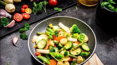 بالخطوات.. طريقة تحضير الخضار على البخار للرجيم بشكل صحي ولذيذ