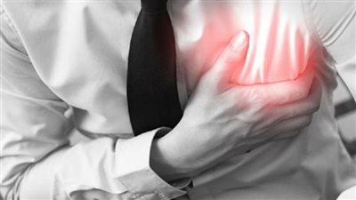 لا تتجاهليها أبداً.. علامات مشاكل القلب بعد انقطاع الطمث