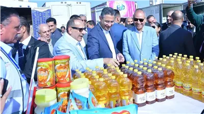 وزير التموين: استمرار عمل منافذ المجمعات الاستهلاكية طوال أيام عيد الفطر المبارك