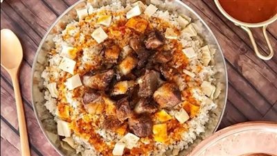 طريقة عمل فتة العيد 2025 بالثوم والخل بمذاق رائع ومميز