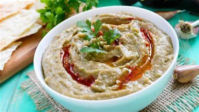 أسهل طريقة لتحضير سلطة بابا غنوج بطعم شهي ومميز