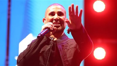 «أحمد سعد» يشعل أجواء القاهرة بحفل كامل العدد ويستعد لمفاجأة في دبي
