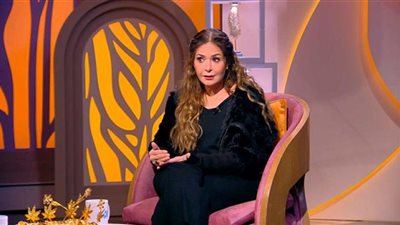 صابرين.. ترك الغناء والتركيز على التمثيل كان أسوأ قراراتي