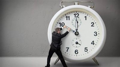 رسميا.. تعرف على مواقيت الصلاة الجديدة بعد بدء التوقيت الصيفي 2025