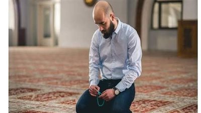 هل الشك في عدد ركعات الصلاة يبطلها؟.. الإفتاء توضح الحكم الشرعي