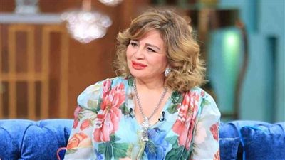 «إلهام شاهين».. تنضم لسفينة المحبة والسلام وترد بقوة على الانتقادات