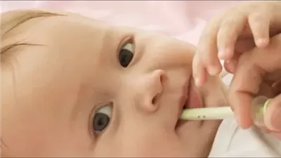 رغم تناول المكملات.. لماذا يعاني طفلك من نقص فيتامين د؟ اكتشف الأسباب