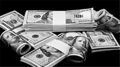 سعر الدولار الأحد 4 مايو 2025.. أرقام ثابتة في الأهلي ومصر وCIB