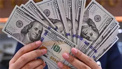 الدولار يستهل تعاملات اليوم الأحد بثبات واضح