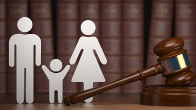 حقوق «الأولاد المحضونين» في نفقة الأم.. «الإفتاء» تكشف التفاصيل الكاملة