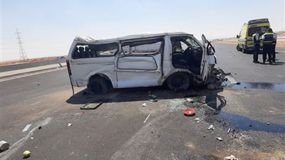 حادث انقلاب ميكروباص يُودي بحياة شخص ويصيب العشرات بالشرقية
