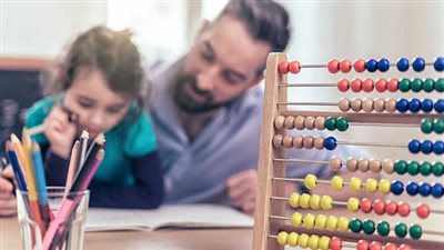 طرق فعالة لدعم طفلك المصاب باضطرابات التعلم أثناء الامتحانات