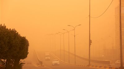 طقس ملئ بالأتربة.. « المرور» ترفع حالة الطوارئ للحد من حوادث الطرق