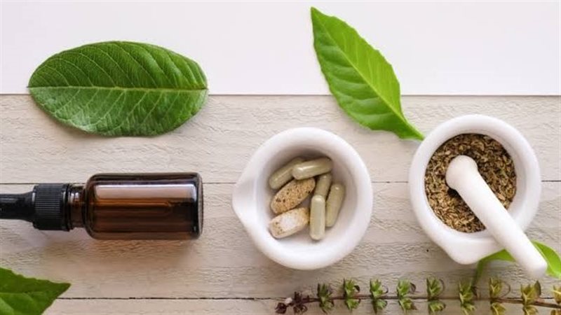 أعشاب طبيعية