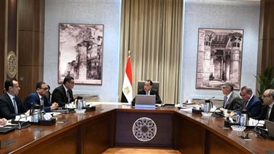 مدبولي.. تطوير المناطق غير المخططة أولوية..و«الكيت كات» و«مطار إمبابة» في بؤرة الاهتمام