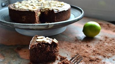 أسهل وصفة لكيكة السميد بالحليب.. طعم لا يقاوم مع فنجان القهوة