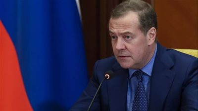 مدفيديف يحذر من حرب عالمية ثالثة ردا على تصريحات ترامب