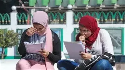 طلاب الثانوية العامة.. مراجعة نهائية شاملة في الفيزياء ونصائح مهمة من التعليم