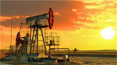 قفزة نفطية حادة.. أسعار النفط الخام ترتفع 7% وسط تصاعد التوترات