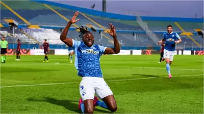 الفتح السعودي يفاوض بيراميدز لضم فيستون ماييلي.. واللاعب يتمسك بالرحيل