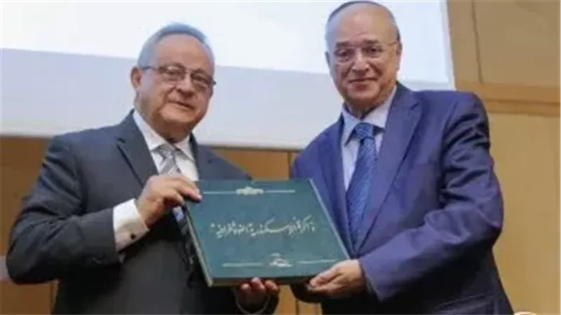 على هامش اللقاء