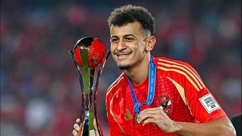 عمر الساعى