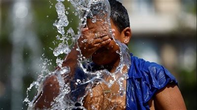 حرارة مرتفعة ورطوبة خانقة.. «الأرصاد» تكشف تفاصيل طقس غدا الأربعاء