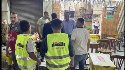 «الناس أولا.. مش المصالح».. حزب العدل يواصل حملته الانتخابية في الشارع المصري