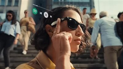 النظارات الذكية من Ray-Ban Meta تسيطر على الأسواق بقفزة مبيعات هائلة