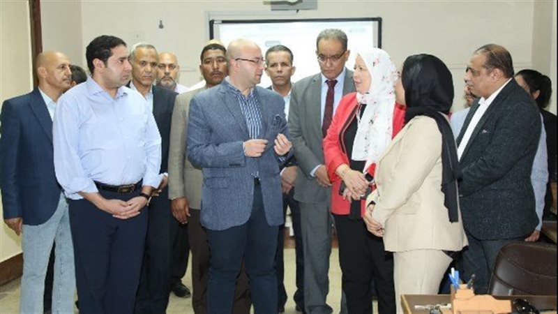 محافظ بني سويف