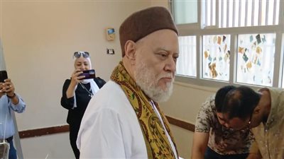 الدكتور علي جمعة يدلي بصوته في انتخابات مجلس الشيوخ 2025