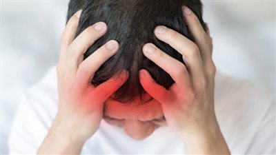 «الصداع» بيزيد مع أقل مجهود؟ إليك الأسباب الخفية وطرق العلاج الفعالة