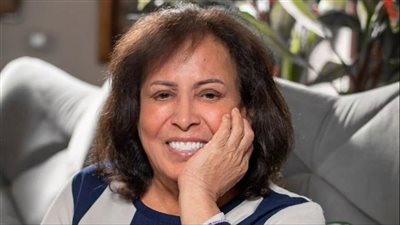 استقرار حالة حياة الفهد بعد وعكة صحية.. حفيدها يطمئن الجمهور