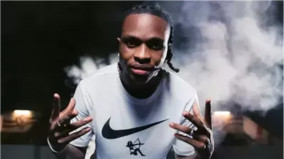 شيكو بانزا يجتاز الاختبار الطبي ويشارك تدريبات الزمالك استعدادا لمواجهة مودرن سبورت