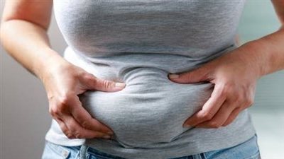 خمسة عوامل خفية وراء تراكم «دهون البطن» عند النساء والرجال 