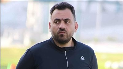 جلسة طارئة في الزمالك.. إدوارد يوجه تحذيرات نارية لفيريرا قبل مواجهة المصري